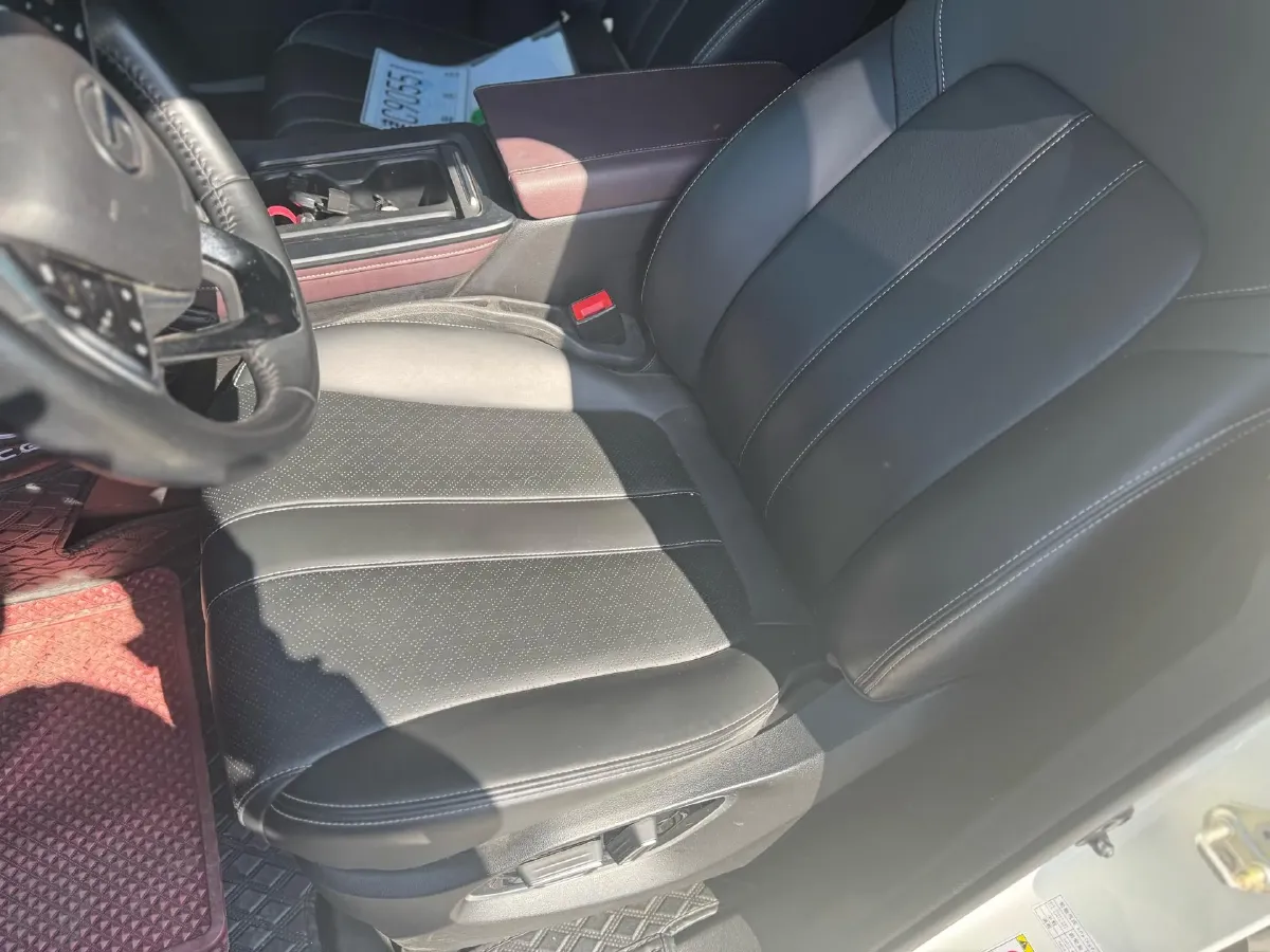 2021 GAC Trumpchi M6 1.5T 169HP L4 7DCT,autocango,china used car exporter,china ev exporter,chinese used car exporter,chinese used ev exporter