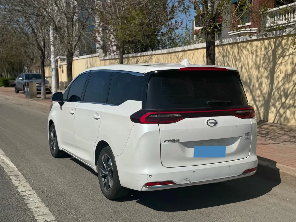 2021 GAC Trumpchi M6 1.5T 169HP L4 7DCT,autocango,china used car exporter,china ev exporter,chinese used car exporter,chinese used ev exporter