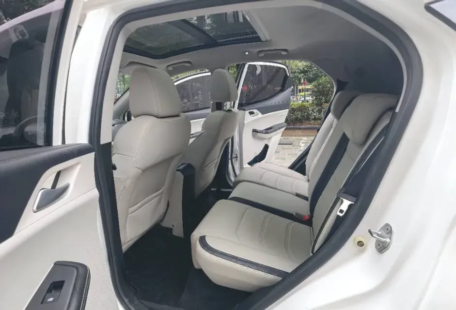 2021 BYD Song Pro 1.5T 160HP L4 7DCT,autocango,china used car exporter,china ev exporter,chinese used car exporter,chinese used ev exporter