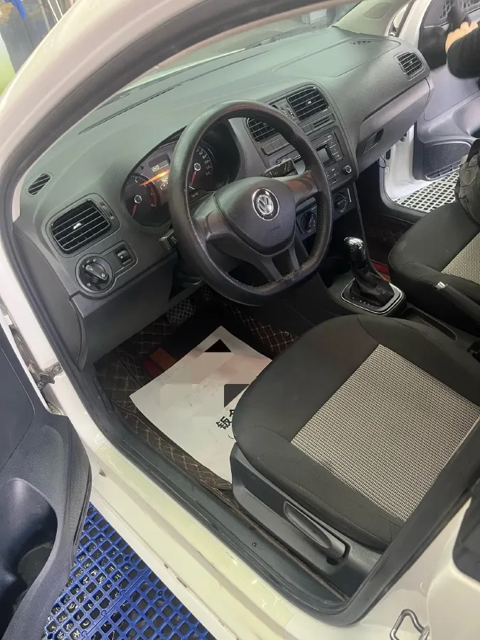 2016 Volkswagen Polo 1.4L 90HP L4 6AT,autocango,china used car exporter,china ev exporter,chinese used car exporter,chinese used ev exporter