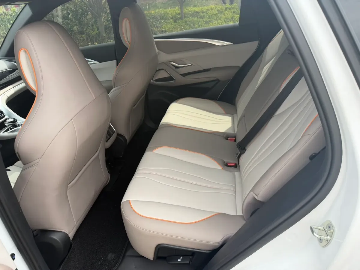 2024 BYD Song Pro 1.5L 110HP L4 E-CVT PHEV 12.9KWH,autocango,china used car exporter,china ev exporter,chinese used car exporter,chinese used ev exporter