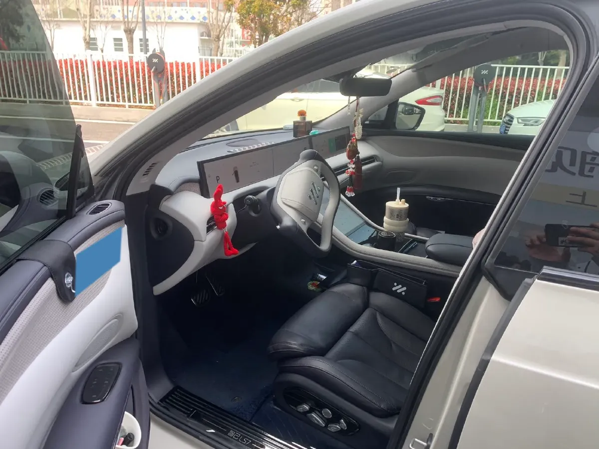 2023 IM LS7 BEV 90KWH,autocango,china used car exporter,china ev exporter,chinese used car exporter,chinese used ev exporter