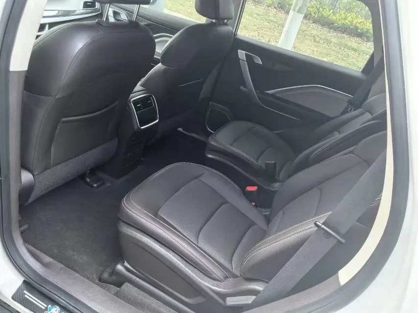 2021 Geely JiaJi 1.8T 184HP L4 7DCT,autocango,china used car exporter,china ev exporter,chinese used car exporter,chinese used ev exporter