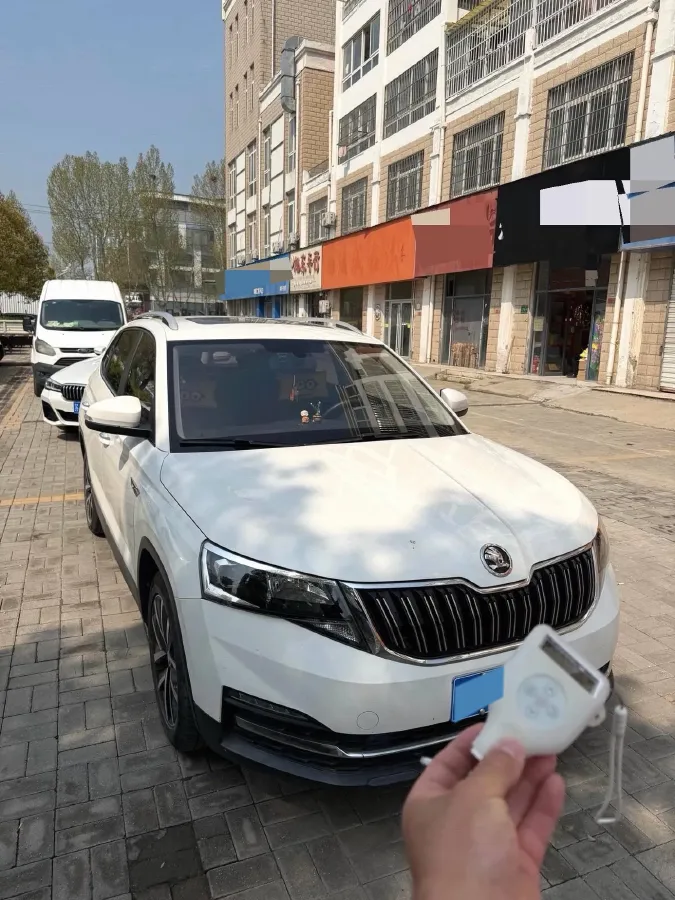 2020 Skoda Kamiq 1.2T 116HP L4 7DCT,autocango,china used car exporter,china ev exporter,chinese used car exporter,chinese used ev exporter
