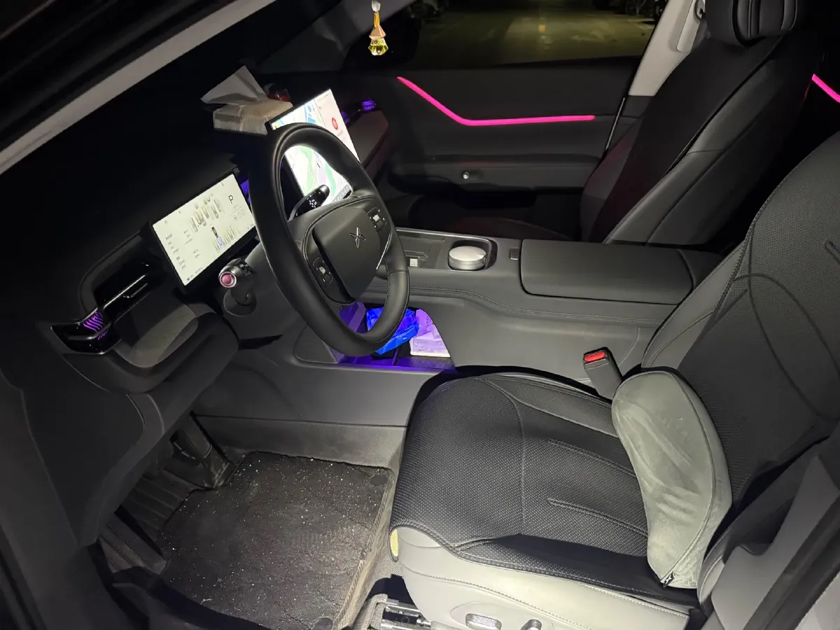 2025 Xpeng G6 BEV 68.5KWH,autocango,china used car exporter,china ev exporter,chinese used car exporter,chinese used ev exporter