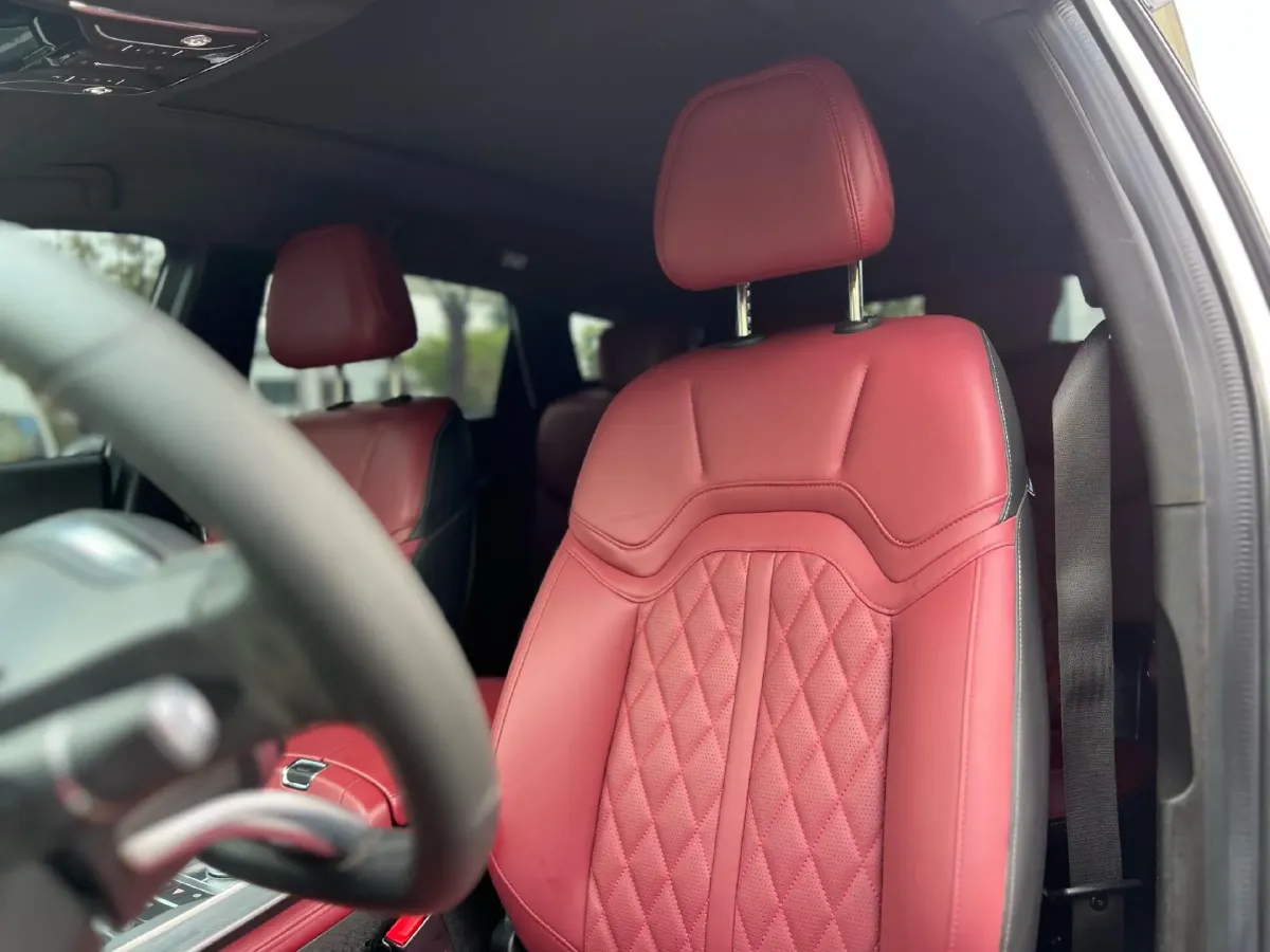 2023 Jetour X70 Plus 1.6T 197HP L4 7DCT,autocango,china used car exporter,china ev exporter,chinese used car exporter,chinese used ev exporter