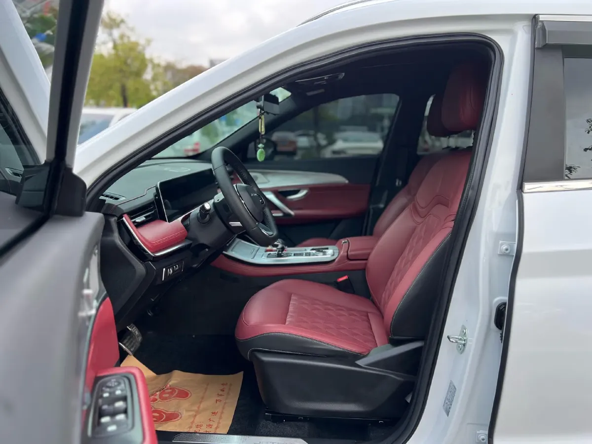 2023 Jetour X70 Plus 1.6T 197HP L4 7DCT,autocango,china used car exporter,china ev exporter,chinese used car exporter,chinese used ev exporter