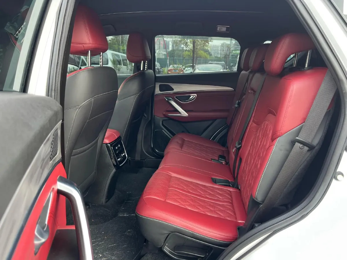 2023 Jetour X70 Plus 1.6T 197HP L4 7DCT,autocango,china used car exporter,china ev exporter,chinese used car exporter,chinese used ev exporter