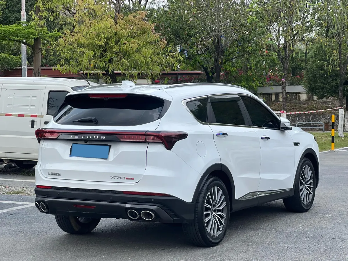 2023 Jetour X70 Plus 1.6T 197HP L4 7DCT,autocango,china used car exporter,china ev exporter,chinese used car exporter,chinese used ev exporter
