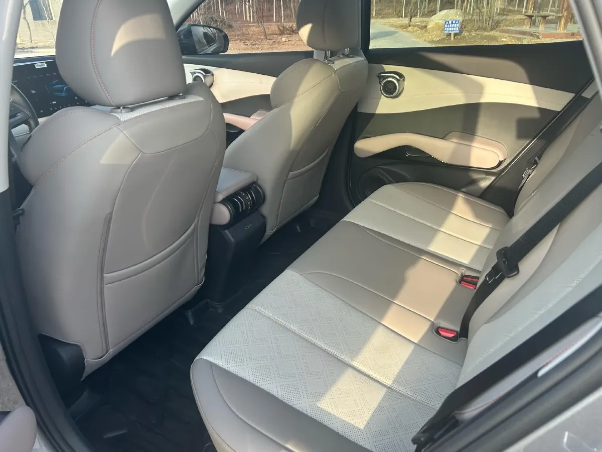 2025 BYD Yuan Plus BEV 60.48KWH,autocango,china used car exporter,china ev exporter,chinese used car exporter,chinese used ev exporter