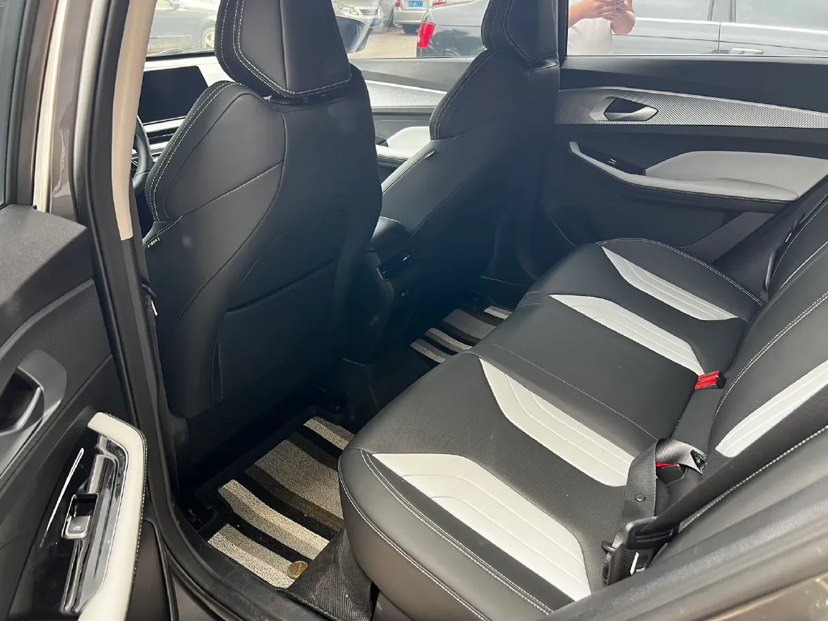 2024 Geely Binray 1.5T 181HP L4 7DCT,autocango,china used car exporter,china ev exporter,chinese used car exporter,chinese used ev exporter