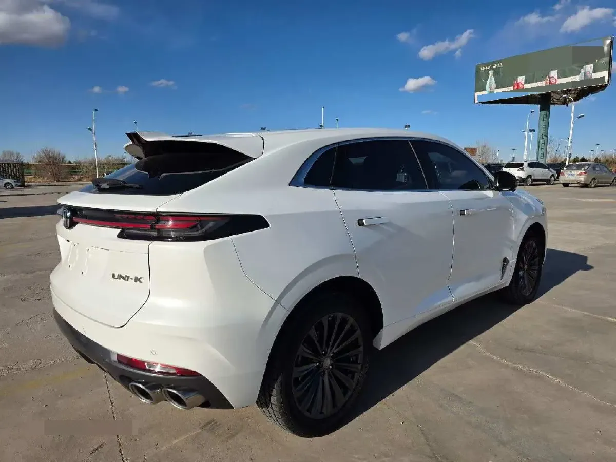 2021 ChangAn UNI-K 2.0T 233HP L4 8AT,autocango,china used car exporter,china ev exporter,chinese used car exporter,chinese used ev exporter