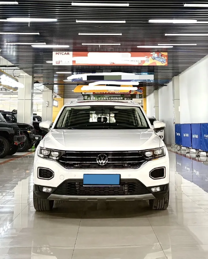 2022 Volkswagen T-Roc 1.4T 150HP L4 7DCT,autocango,china used car exporter,china ev exporter,chinese used car exporter,chinese used ev exporter