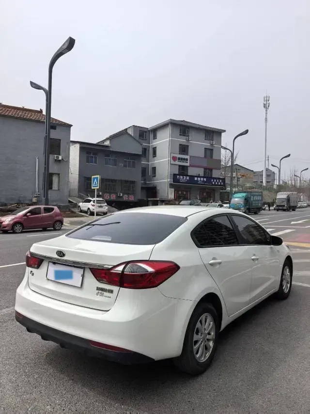 2016 Kia K3 1.6L 128HP L4 6MT,autocango,china used car exporter,china ev exporter,chinese used car exporter,chinese used ev exporter