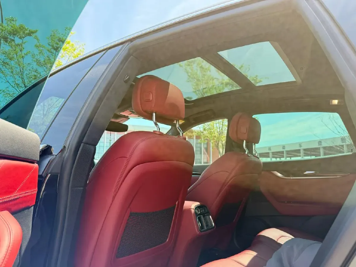 2021 Maserati Levante 3.0T 350HP V6 8AT,autocango,china used car exporter,china ev exporter,chinese used car exporter,chinese used ev exporter