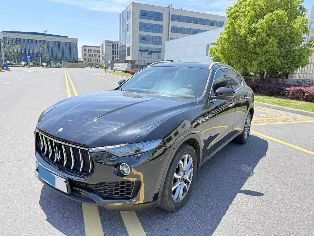 2021 Maserati Levante 3.0T 350HP V6 8AT,autocango,china used car exporter,china ev exporter,chinese used car exporter,chinese used ev exporter