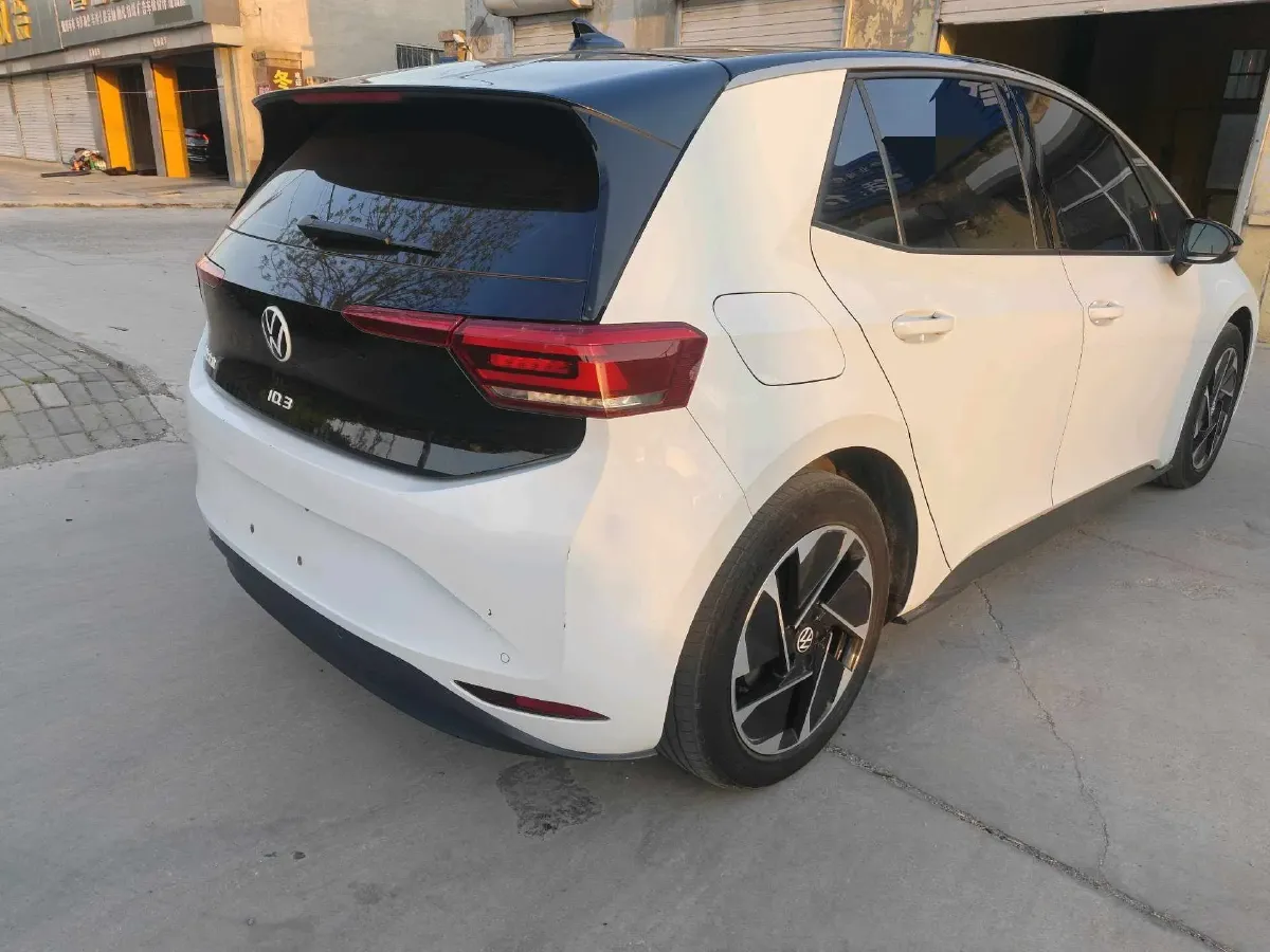 2023 Volkswagen ID.3 BEV 52.8KWH,autocango,china used car exporter,china ev exporter,chinese used car exporter,chinese used ev exporter