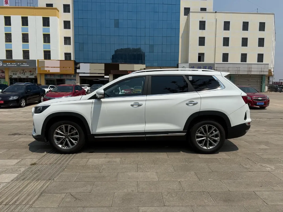 2021 Jetour X90 Plus 1.5T 156HP L4 6MT,autocango,china used car exporter,china ev exporter,chinese used car exporter,chinese used ev exporter