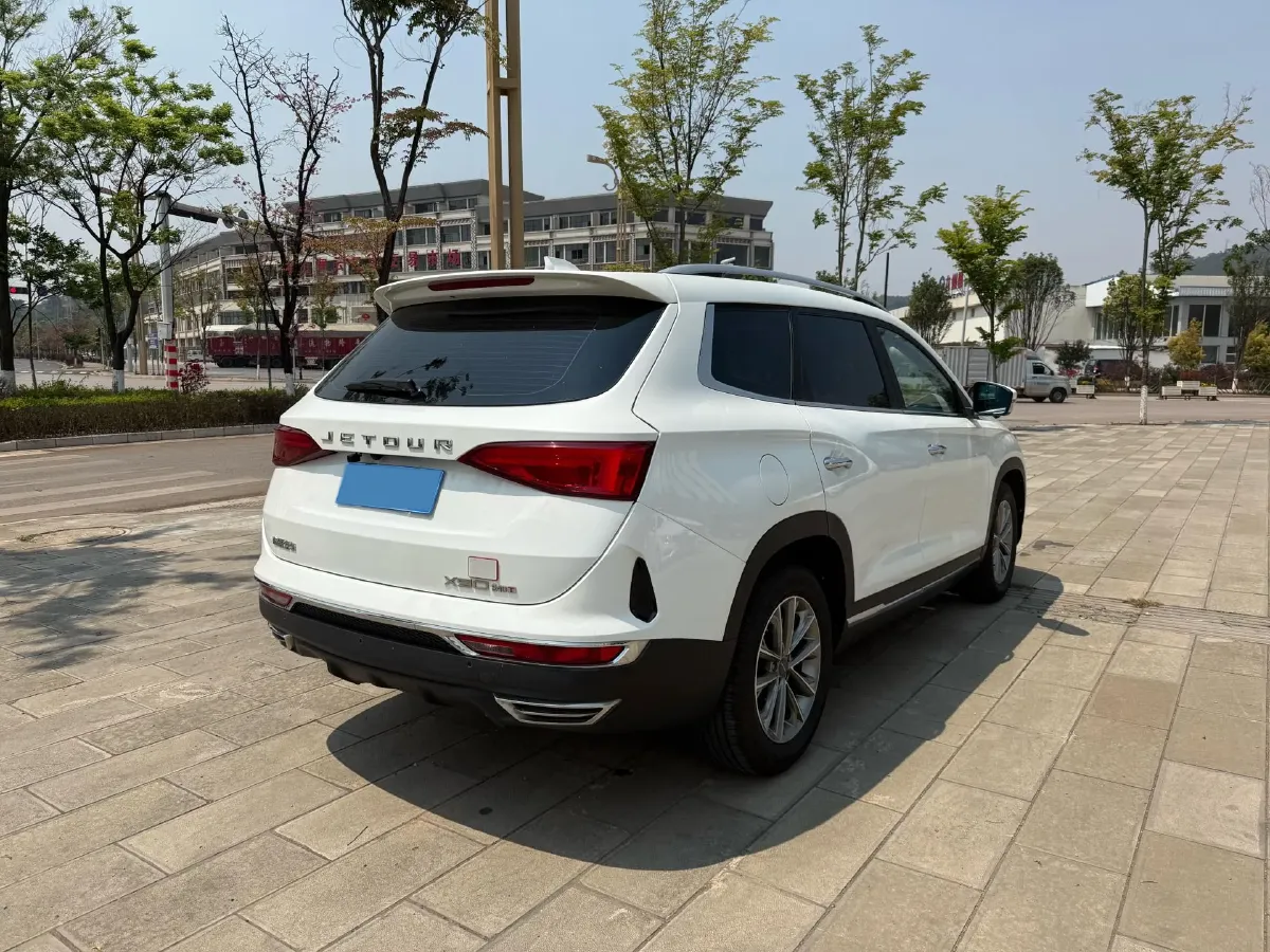 2021 Jetour X90 Plus 1.5T 156HP L4 6MT,autocango,china used car exporter,china ev exporter,chinese used car exporter,chinese used ev exporter