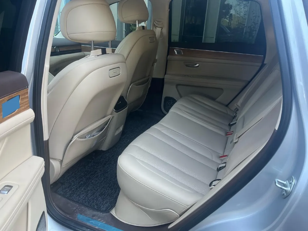 2024 AITO AITO M7 1.5T 152HP L4 REEV 40KWH,autocango,china used car exporter,china ev exporter,chinese used car exporter,chinese used ev exporter