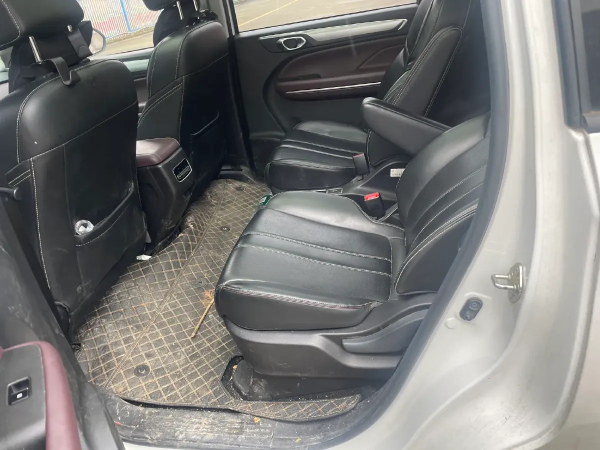 2023 GAC Trumpchi M6 1.5T 177HP L4 7DCT,autocango,china used car exporter,china ev exporter,chinese used car exporter,chinese used ev exporter