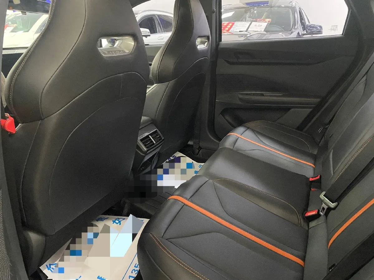 2024 ChangAn UNI-V 1.5T 188HP L4 7DCT,autocango,china used car exporter,china ev exporter,chinese used car exporter,chinese used ev exporter