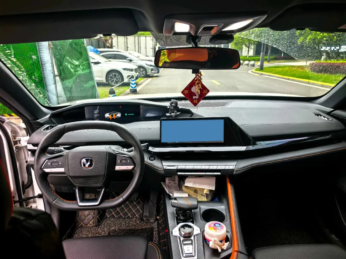 2023 ChangAn UNI-V iDD 1.5T 170HP L4 6TCT PHEV 18.4KWH,autocango,china used car exporter,china ev exporter,chinese used car exporter,chinese used ev exporter