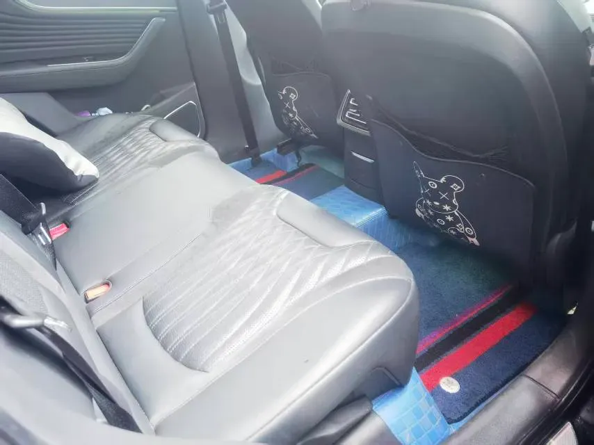 2023 HongQi HS5 2.0T 252HP L4 8AT,autocango,china used car exporter,china ev exporter,chinese used car exporter,chinese used ev exporter