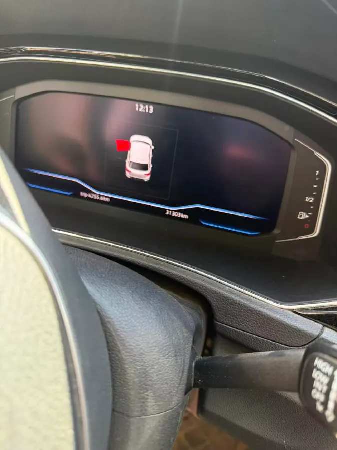 2021 Volkswagen T-Roc 1.4T 150HP L4 7DCT,autocango,china used car exporter,china ev exporter,chinese used car exporter,chinese used ev exporter