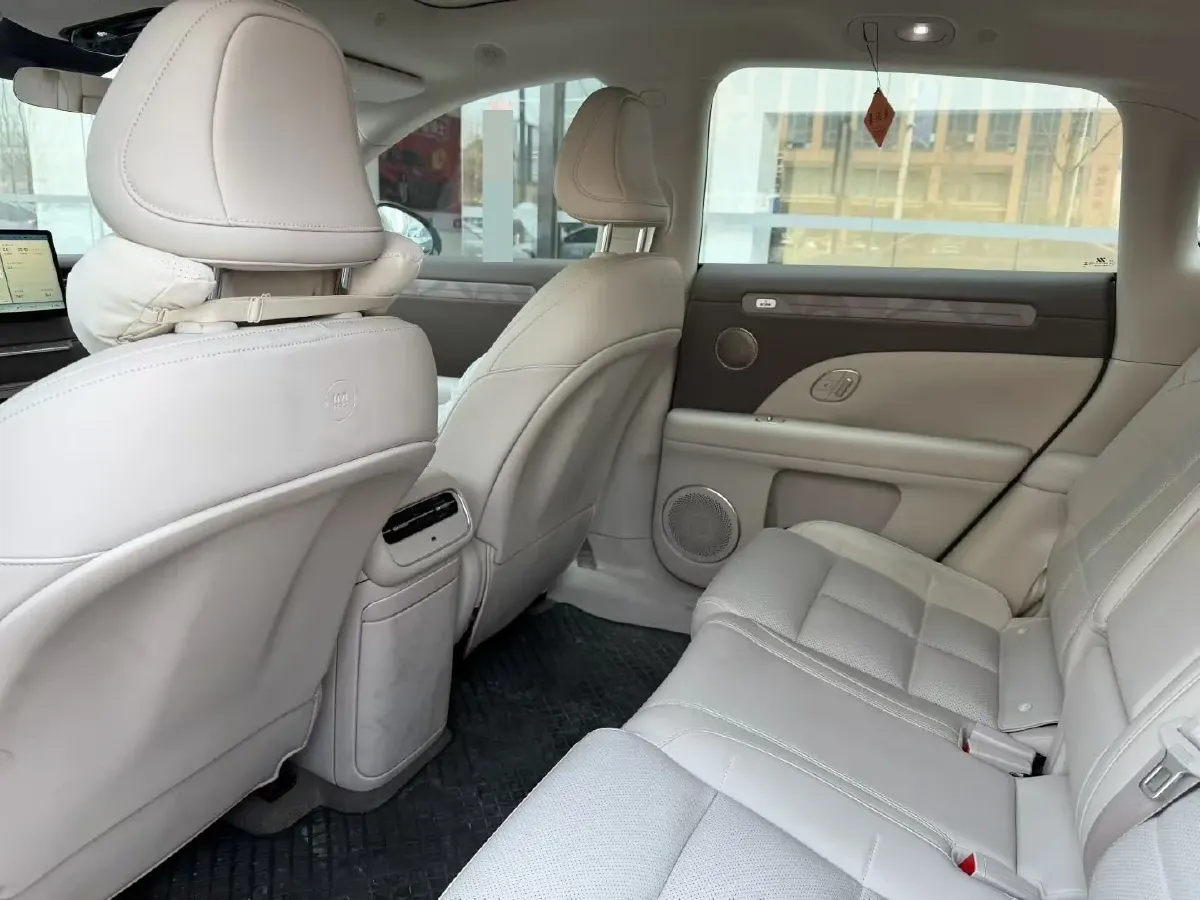 2026 IM LS6 BEV,autocango,china used car exporter,china ev exporter,chinese used car exporter,chinese used ev exporter