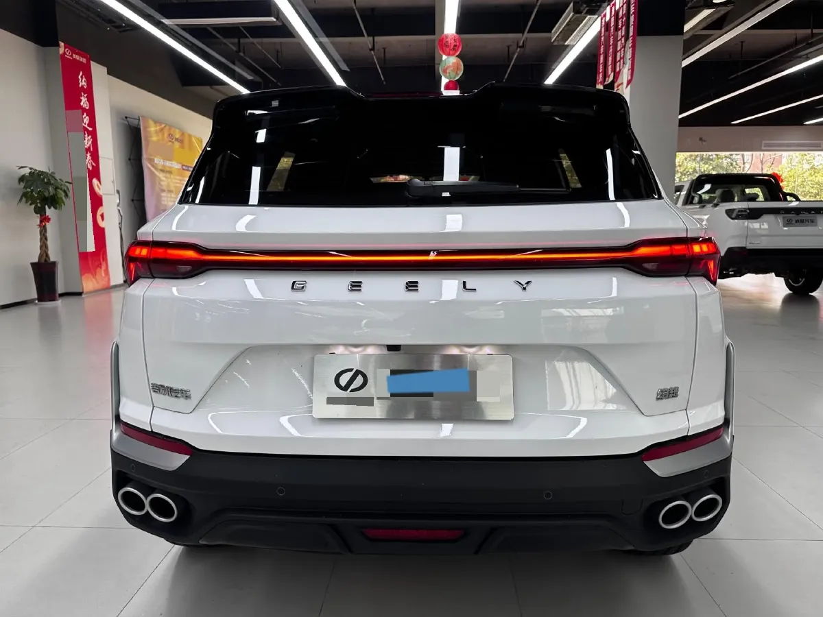 2025 Geely Coolray 1.5T 181HP L4 7DCT,autocango,china used car exporter,china ev exporter,chinese used car exporter,chinese used ev exporter