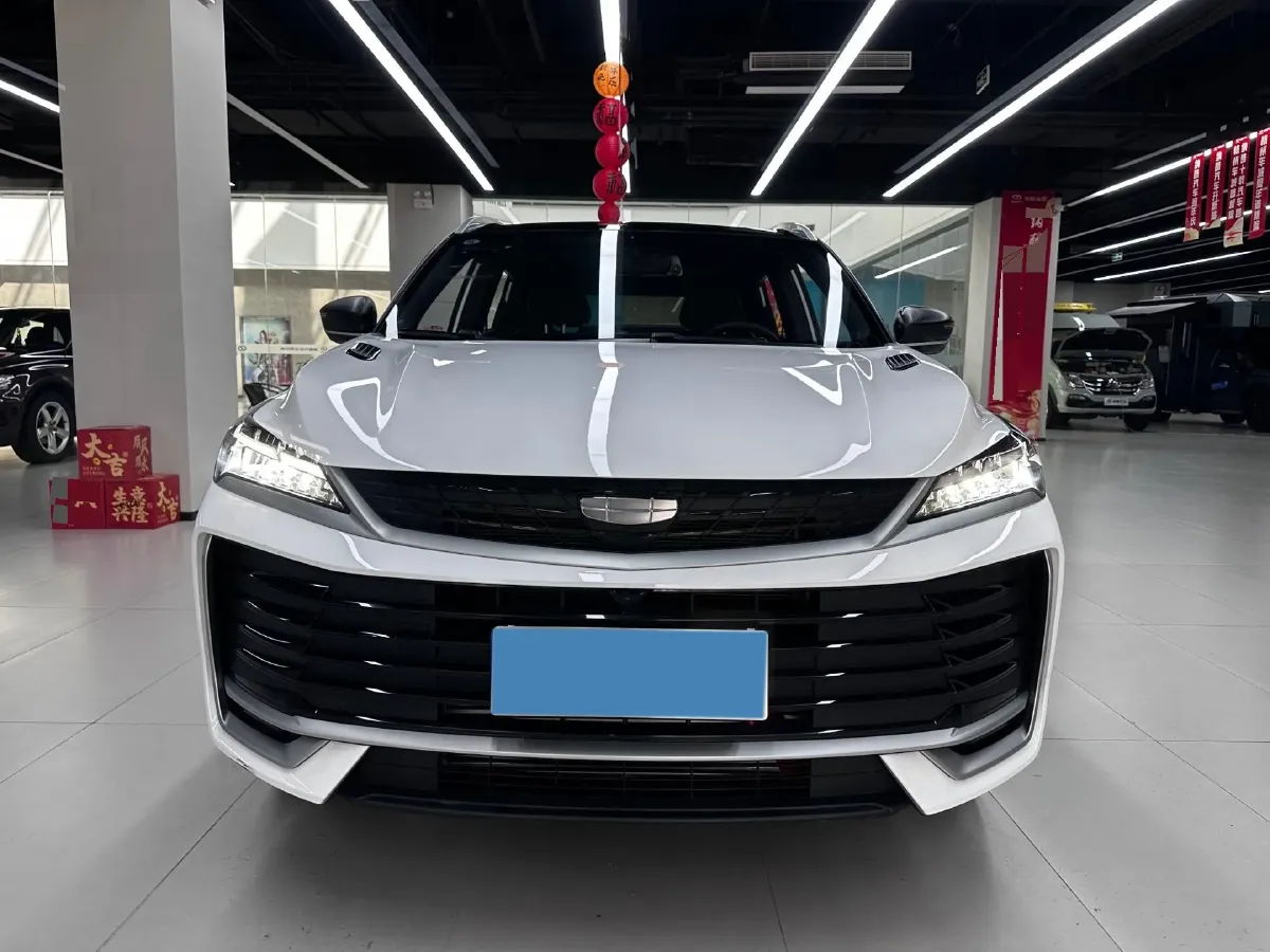 2025 Geely Coolray 1.5T 181HP L4 7DCT,autocango,china used car exporter,china ev exporter,chinese used car exporter,chinese used ev exporter
