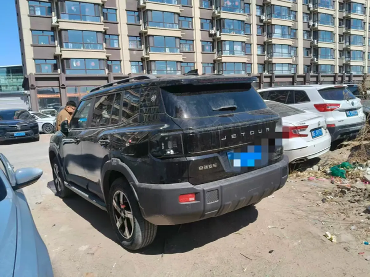 2025 Jetour Traveller 1.5T 184HP L4 7DCT,autocango,china used car exporter,china ev exporter,chinese used car exporter,chinese used ev exporter