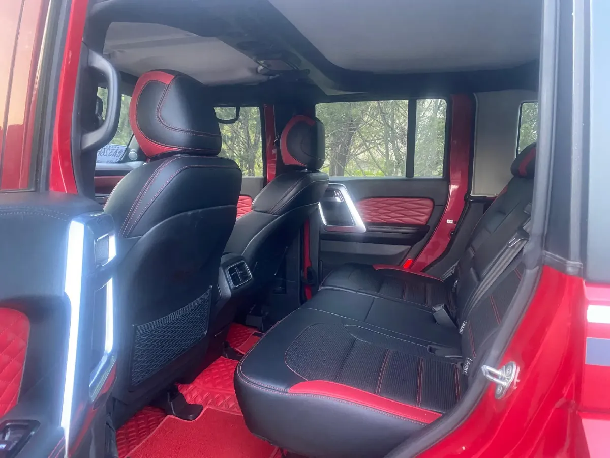 2018 Beijing BJ40 2.3T 250HP L4 6AT,autocango,china used car exporter,china ev exporter,chinese used car exporter,chinese used ev exporter