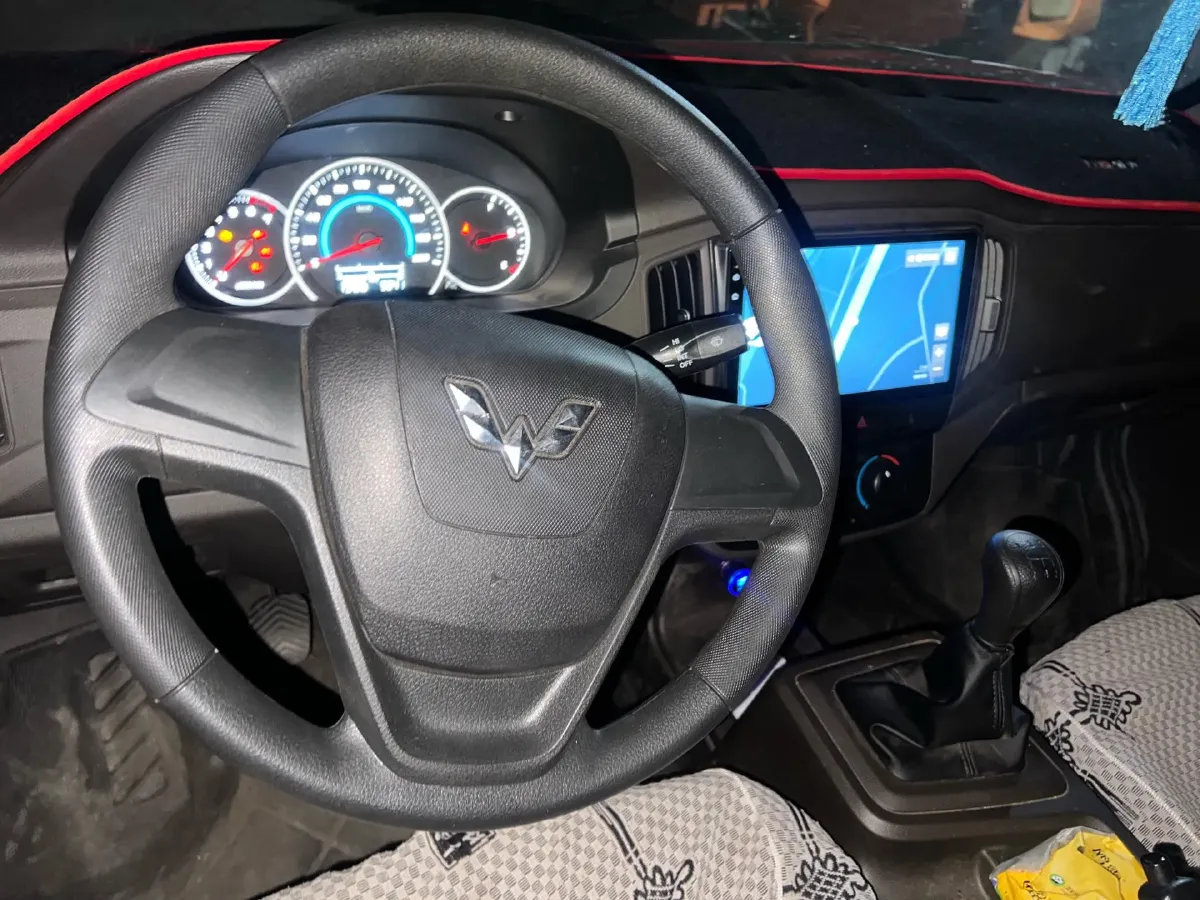 2023 WuLing RongGuang New Truck 2.0L 136HP L4 5MT,autocango,china used car exporter,china ev exporter,chinese used car exporter,chinese used ev exporter