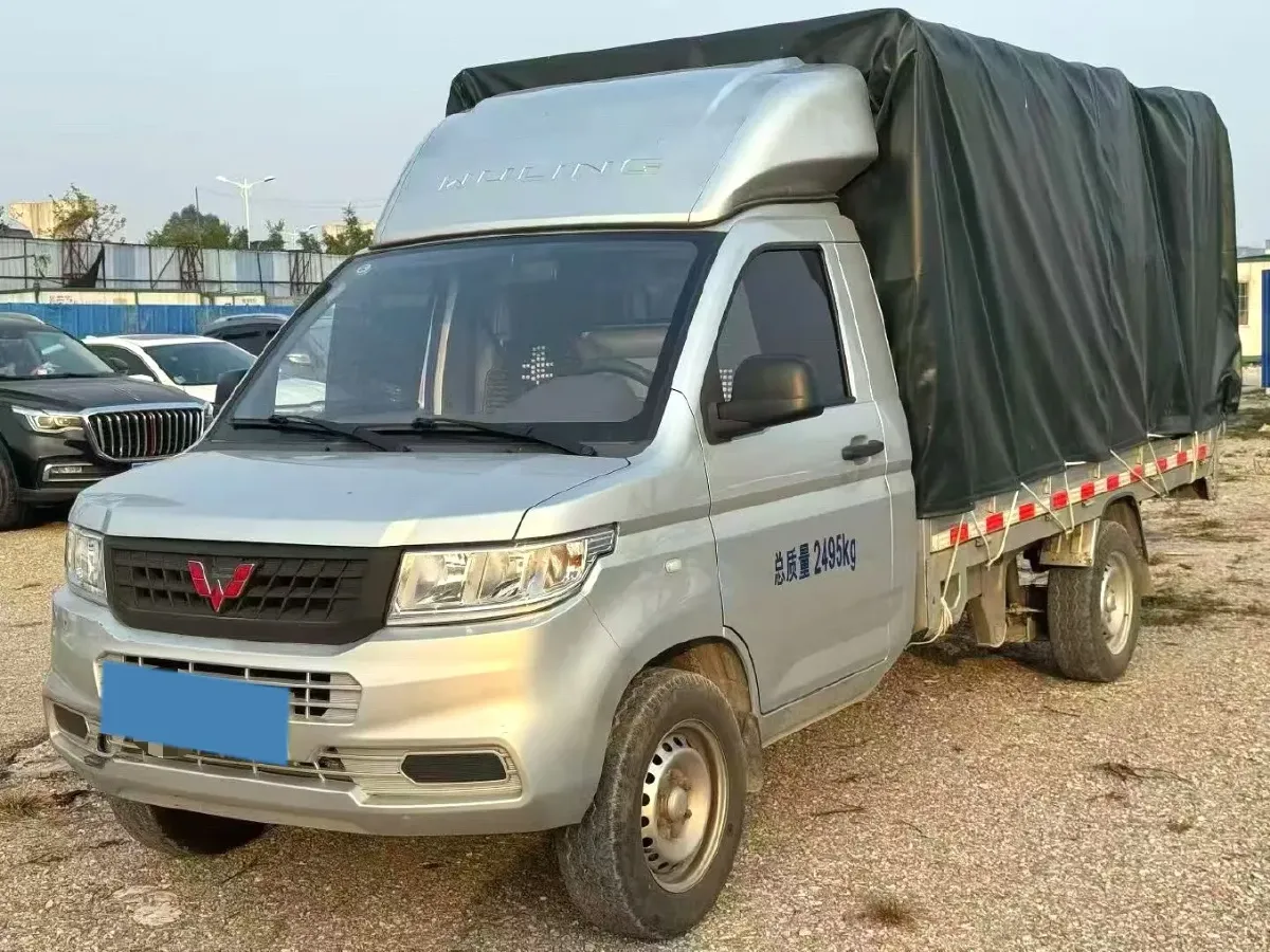 2023 WuLing RongGuang New Truck 2.0L 136HP L4 5MT,autocango,china used car exporter,china ev exporter,chinese used car exporter,chinese used ev exporter