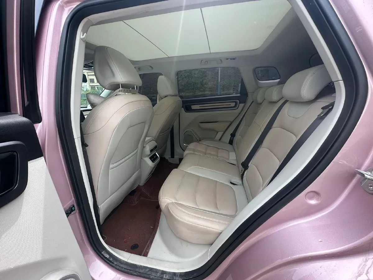 2023 Geely ICON 1.5T 181HP L4 7DCT,autocango,china used car exporter,china ev exporter,chinese used car exporter,chinese used ev exporter