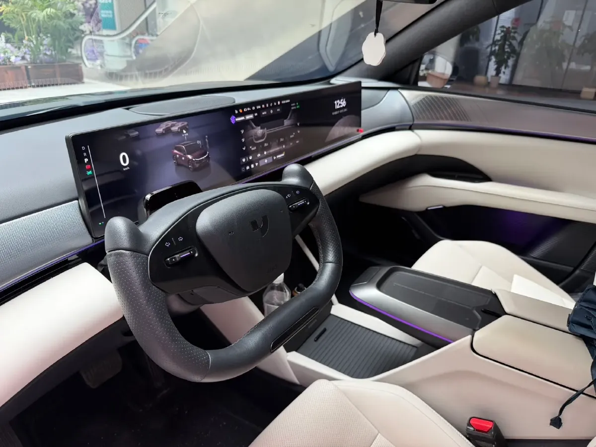 2023 Honda CR-V 2.0L 150HP L4 E-CVT PHEV 17.7KWH,autocango,china used car exporter,china ev exporter,chinese used car exporter,chinese used ev exporter