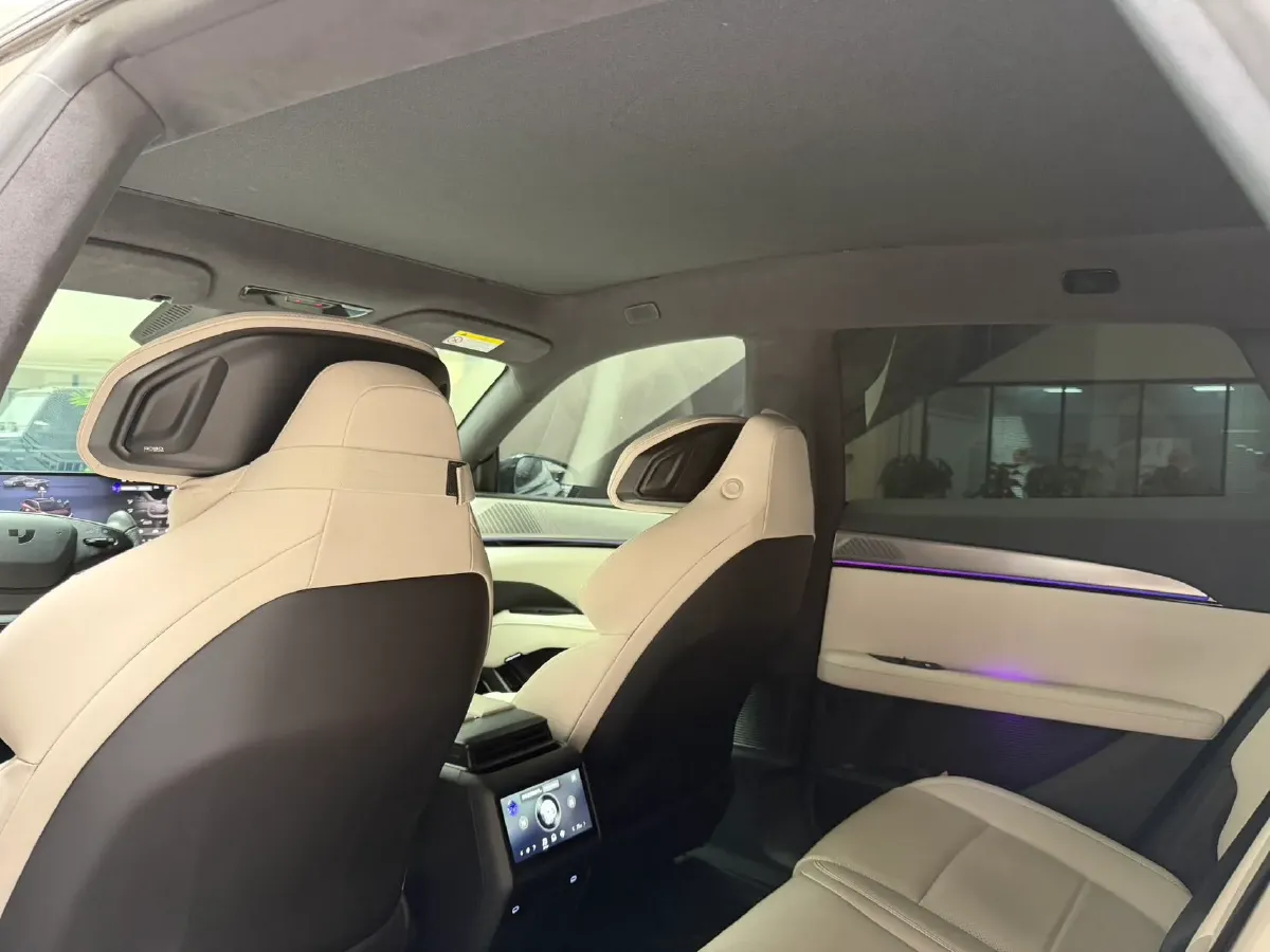 2023 Honda CR-V 2.0L 150HP L4 E-CVT PHEV 17.7KWH,autocango,china used car exporter,china ev exporter,chinese used car exporter,chinese used ev exporter