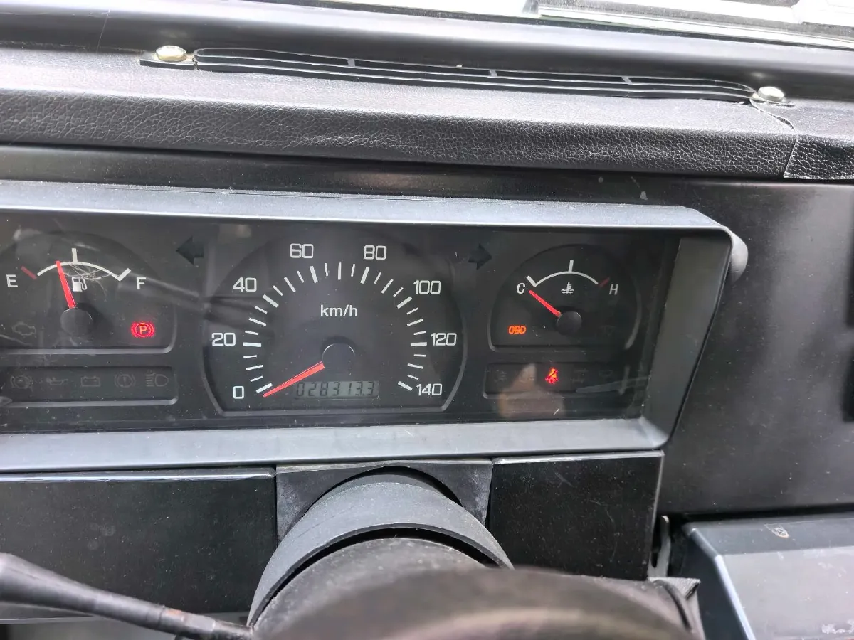 2019 BAW 212 1.5T 136HP L4 5MT,autocango,china used car exporter,china ev exporter,chinese used car exporter,chinese used ev exporter