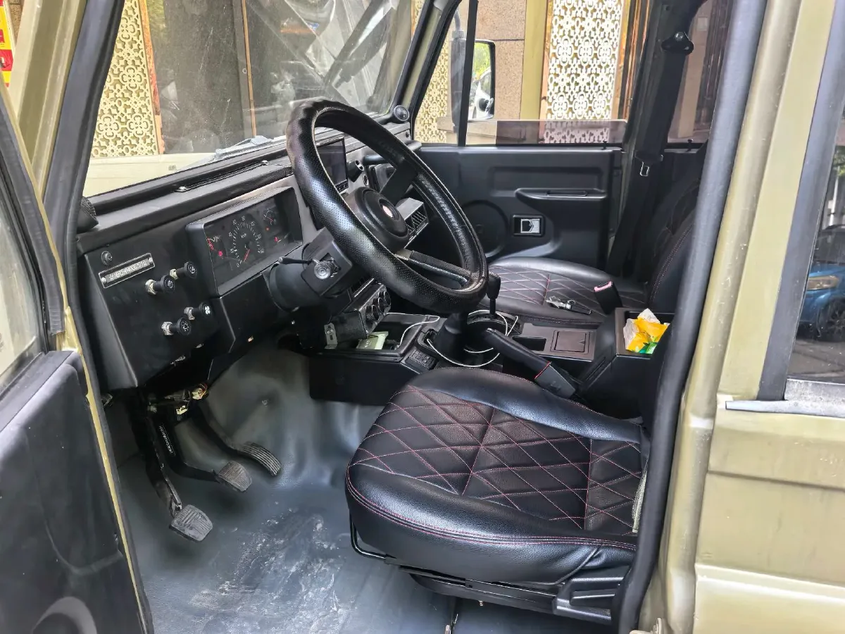 2019 BAW 212 1.5T 136HP L4 5MT,autocango,china used car exporter,china ev exporter,chinese used car exporter,chinese used ev exporter