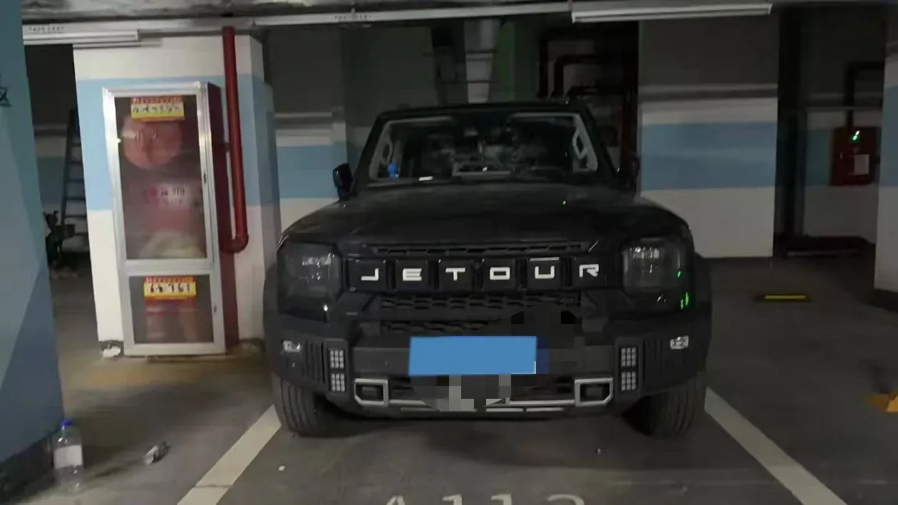 2023 Jetour Traveller 1.5T 184HP L4 7DCT,autocango,china used car exporter,china ev exporter,chinese used car exporter,chinese used ev exporter