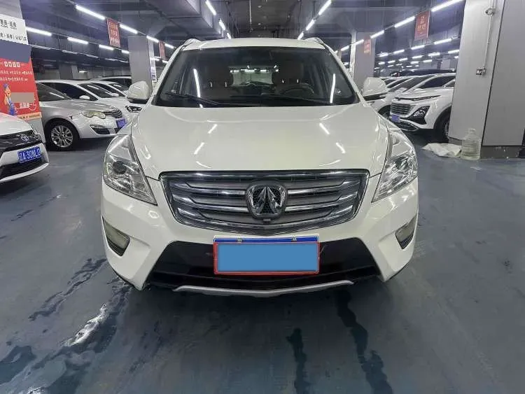 2016 BAIC WeiWang S50 1.5T 150HP L4 CVT,autocango,china used car exporter,china ev exporter,chinese used car exporter,chinese used ev exporter