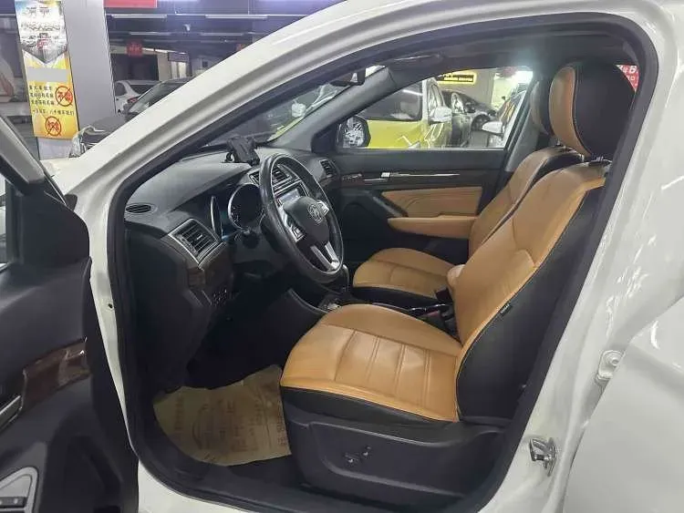 2016 BAIC WeiWang S50 1.5T 150HP L4 CVT,autocango,china used car exporter,china ev exporter,chinese used car exporter,chinese used ev exporter