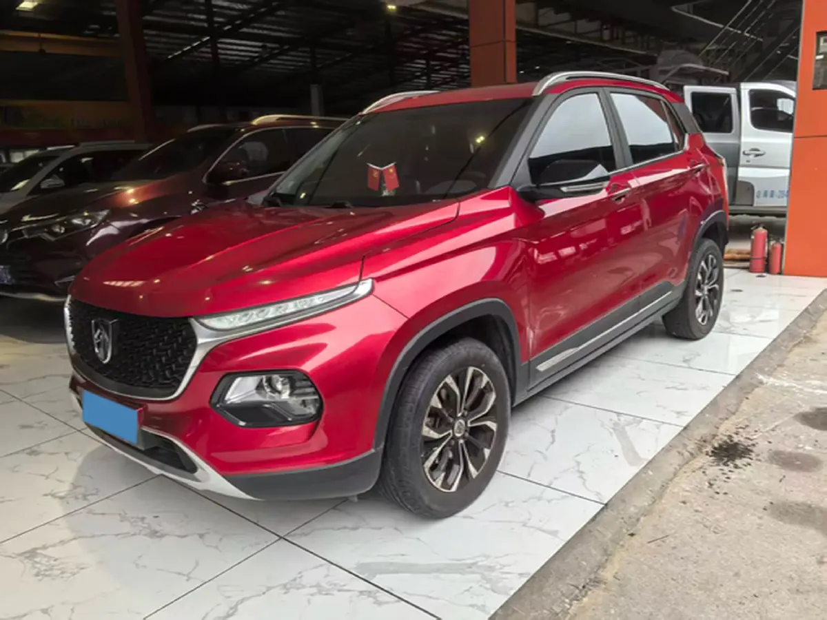 2019 BaoJun 510 1.5L 105HP L4 6MT,autocango,china used car exporter,china ev exporter,chinese used car exporter,chinese used ev exporter
