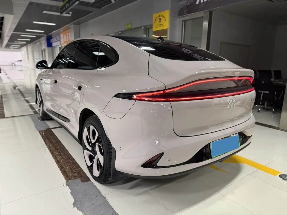 2023 IM LS6 BEV 71KWH,autocango,china used car exporter,china ev exporter,chinese used car exporter,chinese used ev exporter
