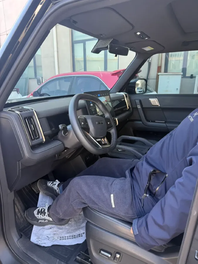 2024 iCAR iCAR 03 BEV 65.69KWH,autocango,china used car exporter,china ev exporter,chinese used car exporter,chinese used ev exporter