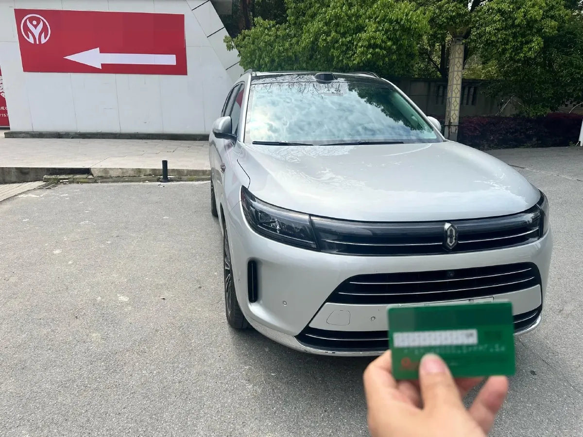 2024 AITO AITO M7 1.5T 152HP L4 REEV 40KWH,autocango,china used car exporter,china ev exporter,chinese used car exporter,chinese used ev exporter