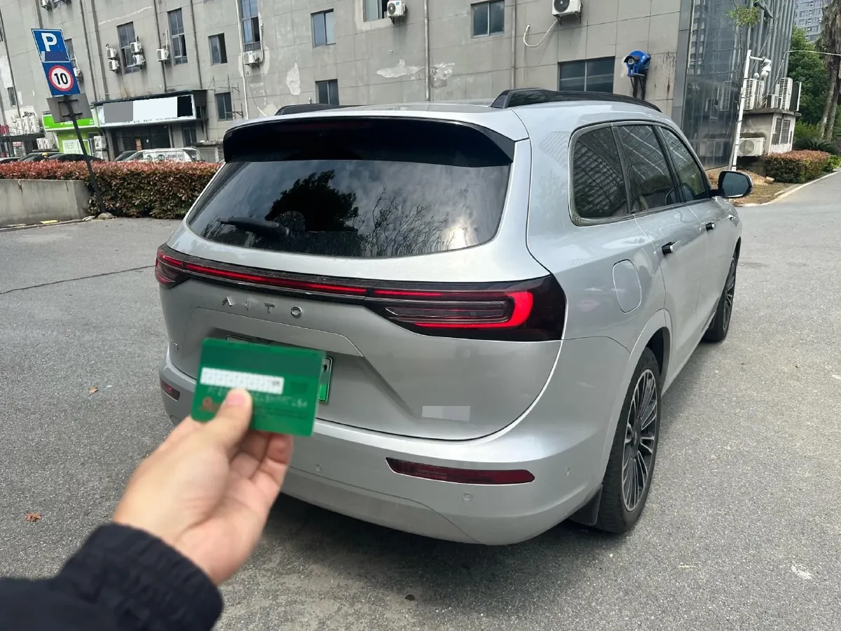 2024 AITO AITO M7 1.5T 152HP L4 REEV 40KWH,autocango,china used car exporter,china ev exporter,chinese used car exporter,chinese used ev exporter