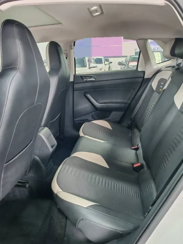 2021 Haval H6 1.5T 169HP L4 7DCT,autocango,china used car exporter,china ev exporter,chinese used car exporter,chinese used ev exporter